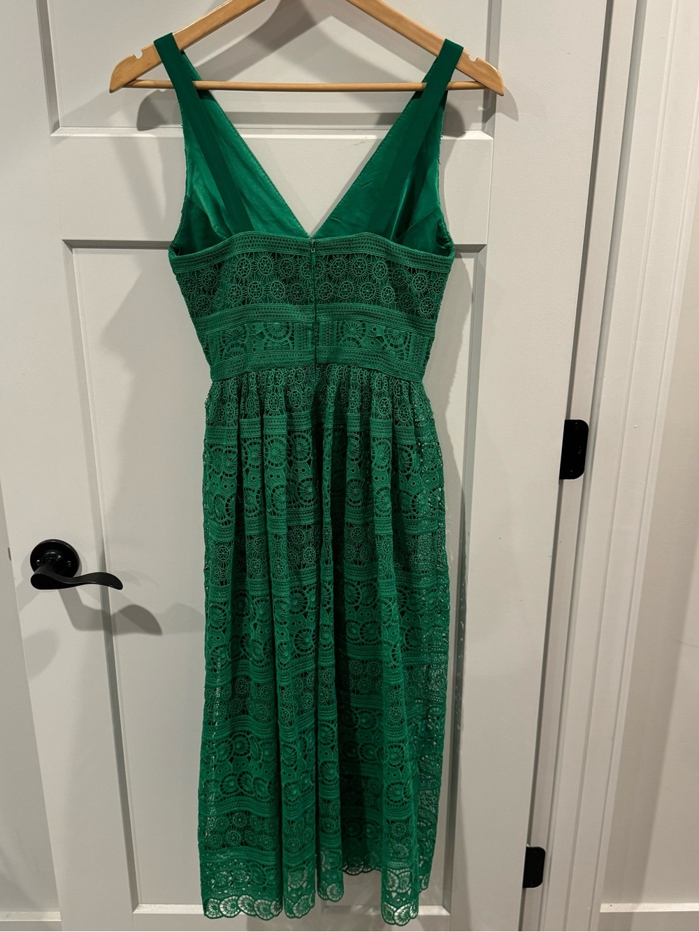 Antonio Melani Kelly Green Eyelet Ruth Lace Dress - Picture 9 of 10